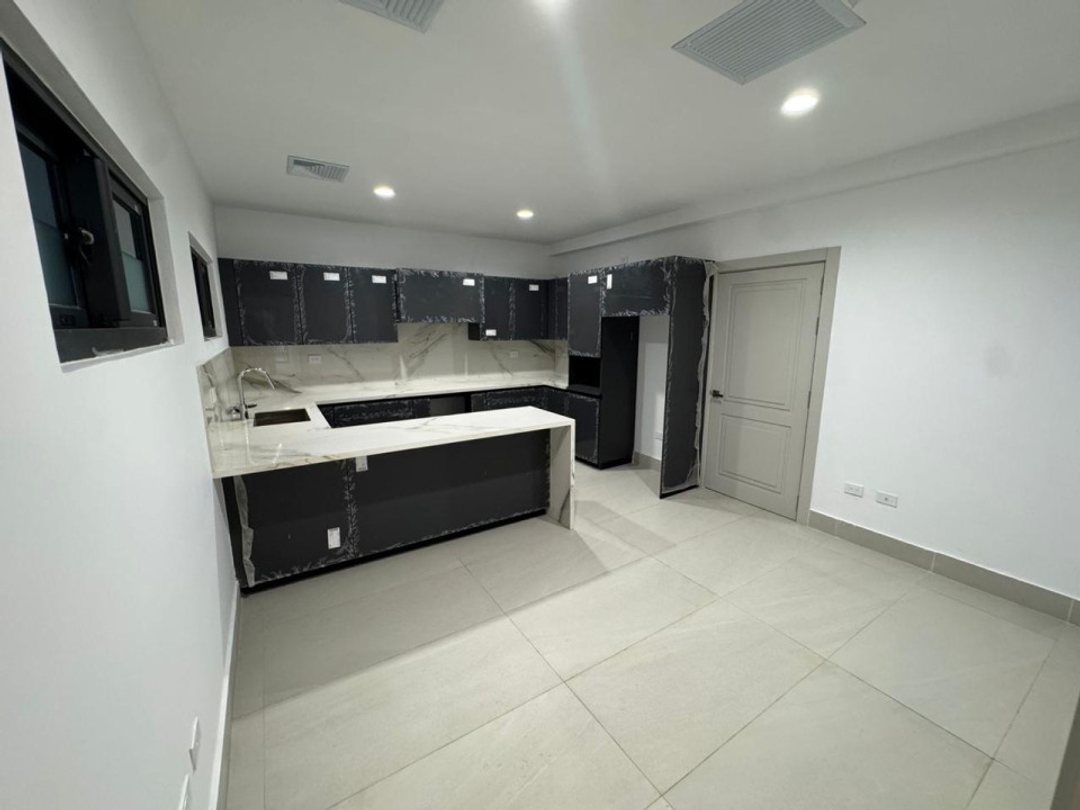 Project en Santo Domingo De Guzman, Paraiso
