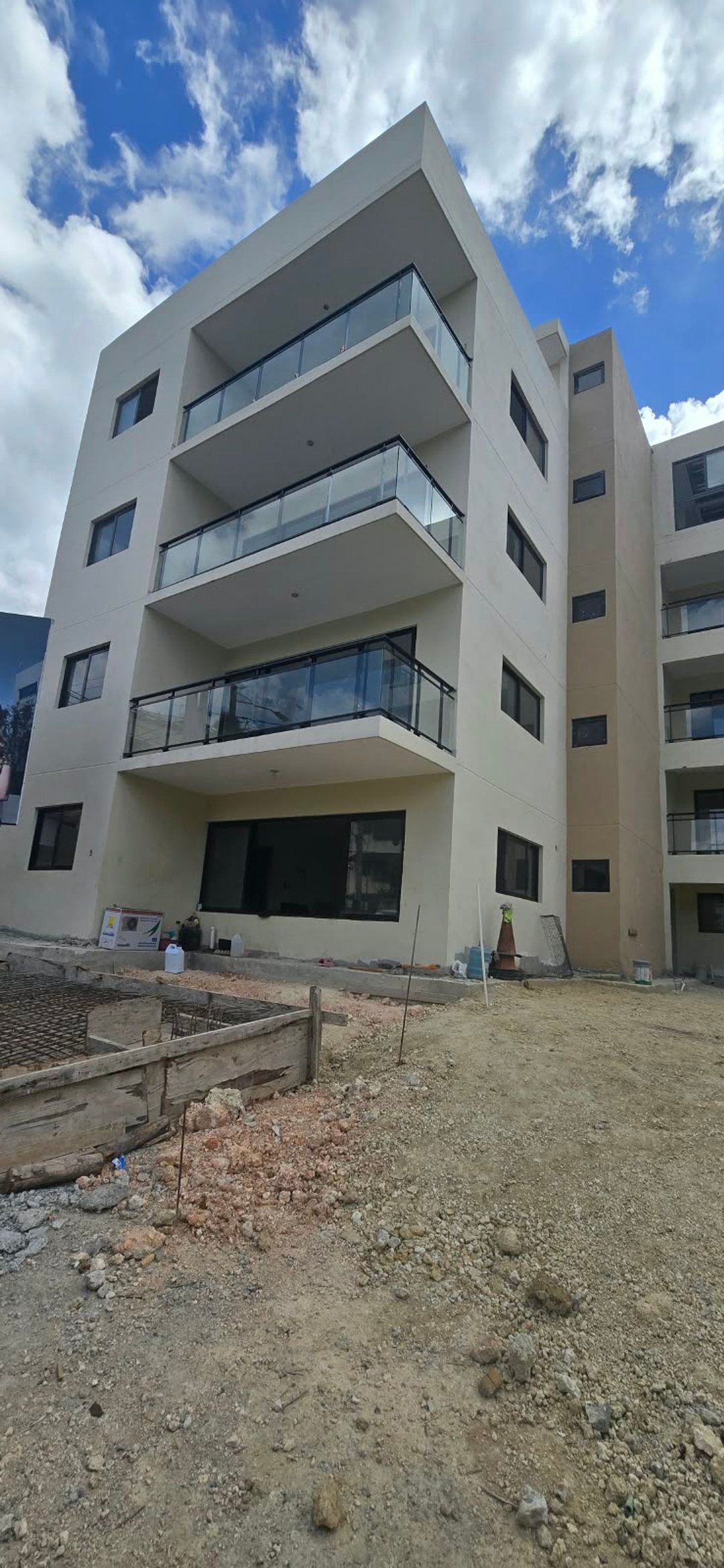 Project en Santo Domingo De Guzman, Colinas De Los Rios