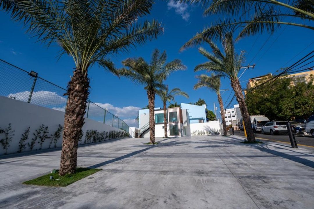 Local comercial (proyecto) en Santo Domingo Oeste (Cabecera), Las Caobas