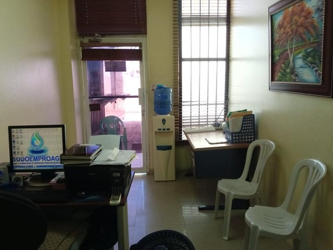 Local comercial (proyecto) en Santo Domingo Este (Cabecera), San Isidro Adentro