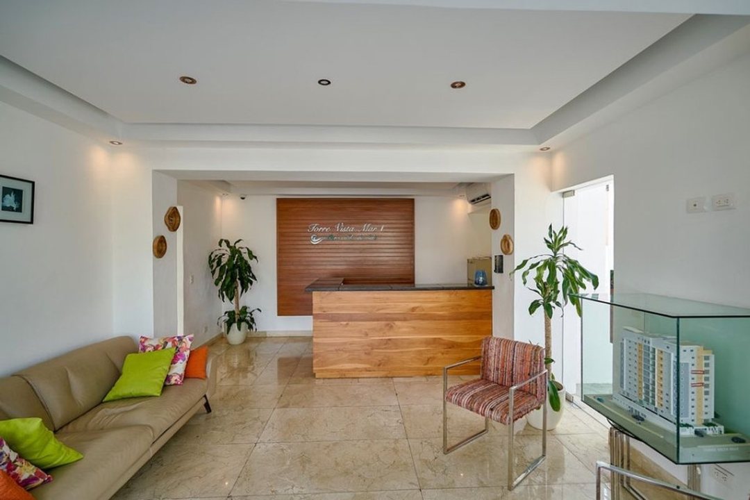 Apartamento en La Romana (Cabecera), Urbanizacion Las Piedras