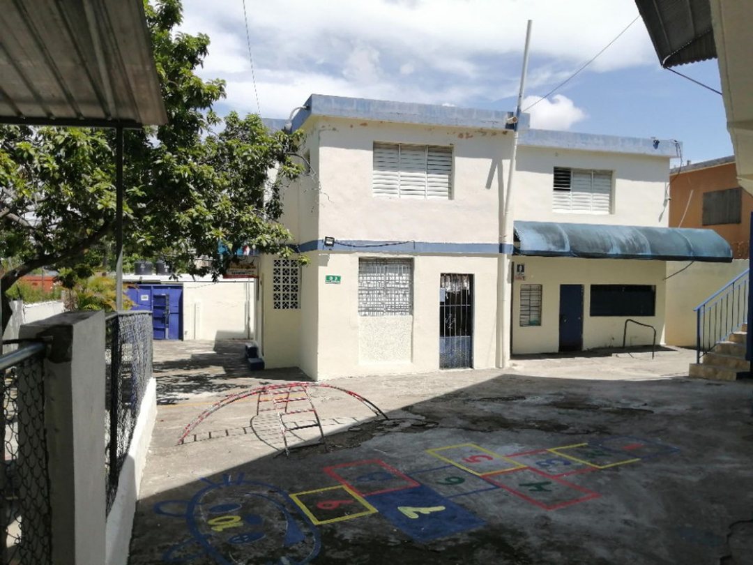 Local comercial (proyecto) en Santo Domingo Este (Cabecera), Alma Rosa I