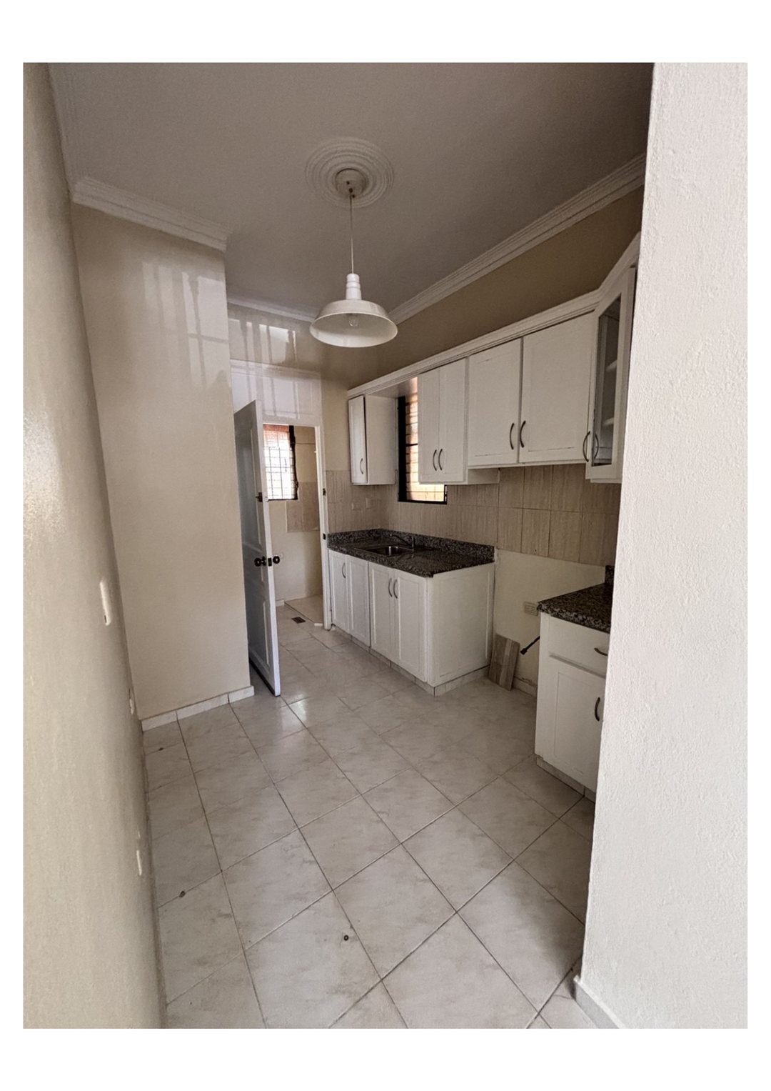 Apartamento en Altos de Arroyo Hondo III